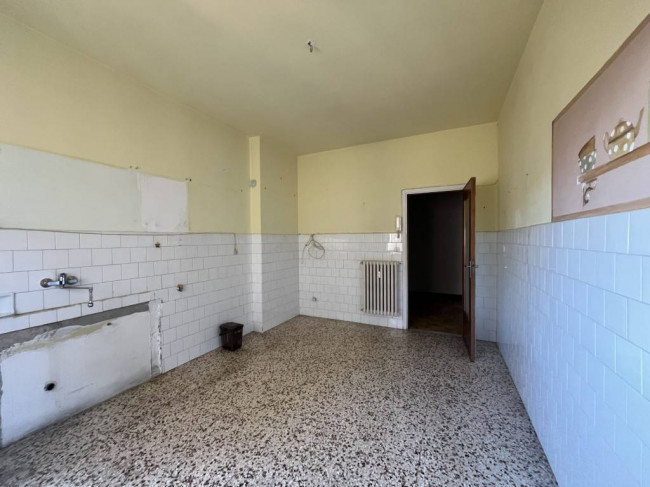 Appartamento in vendita a Imperia