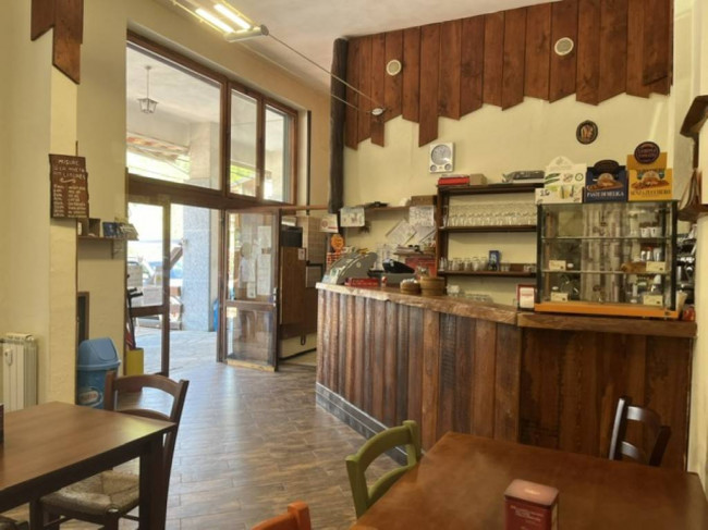 Attività commerciale in vendita a Limone Piemonte