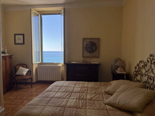 Appartamento in vendita a Imperia