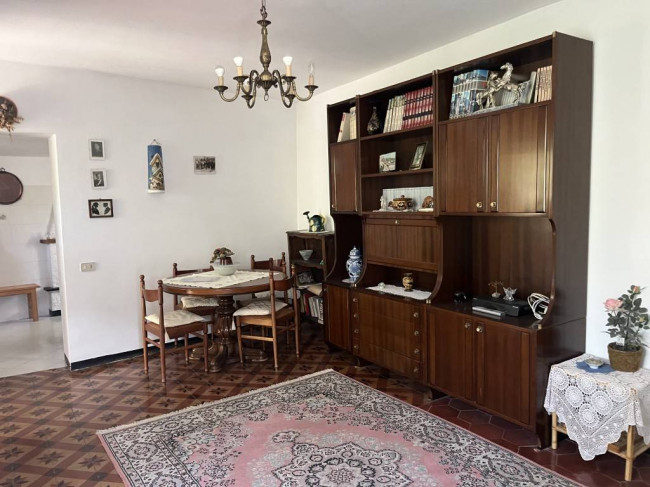 Casa singola in vendita a Prelà