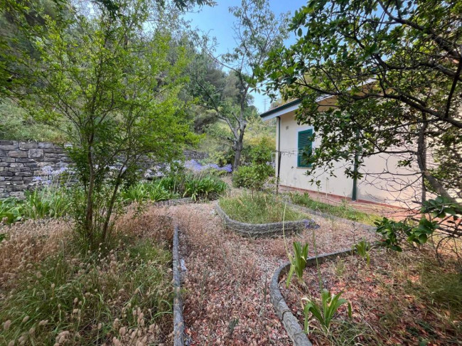 Villa in vendita a Imperia