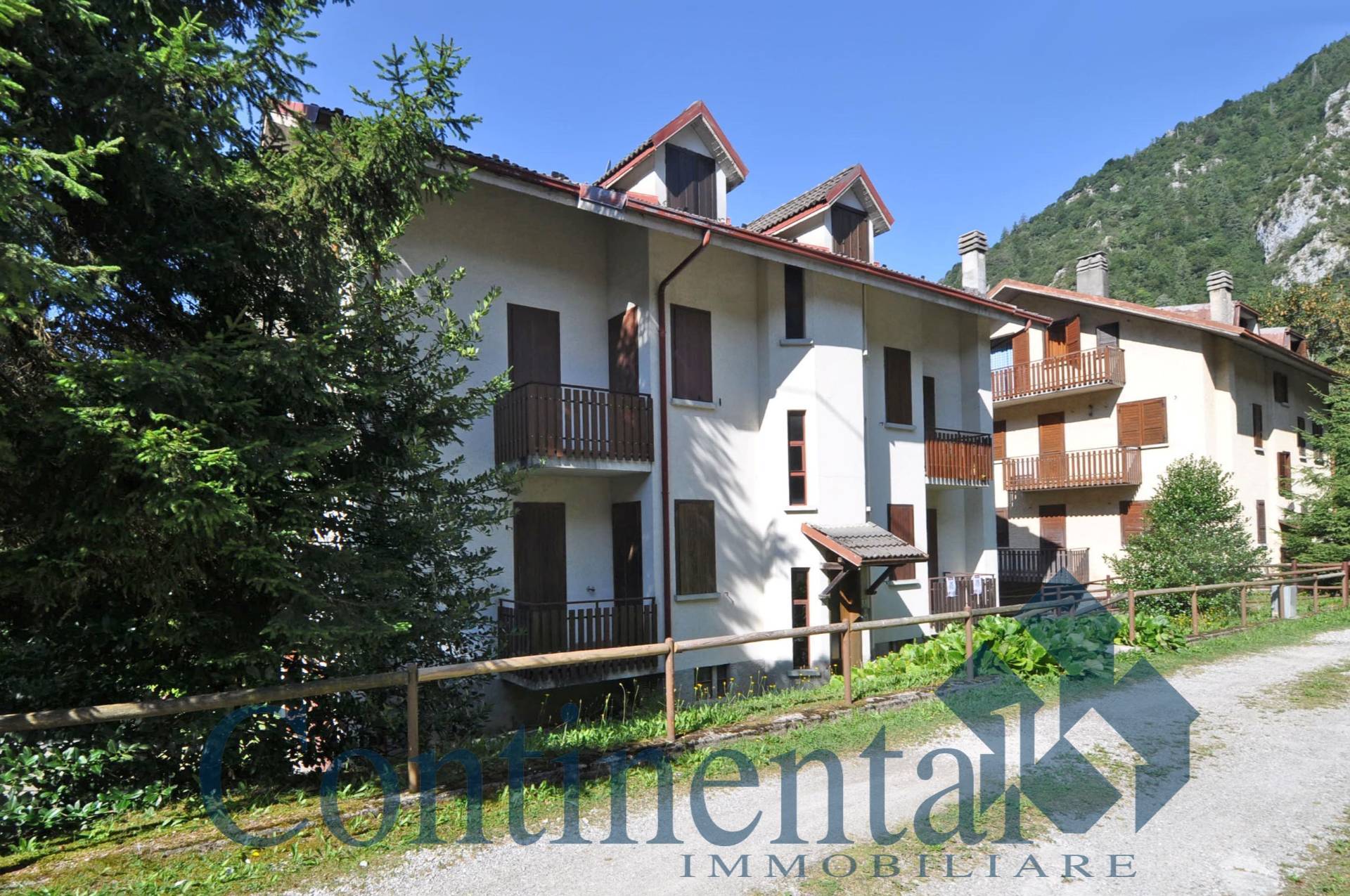 Piazzatorre – Via Pegros – 63 mq