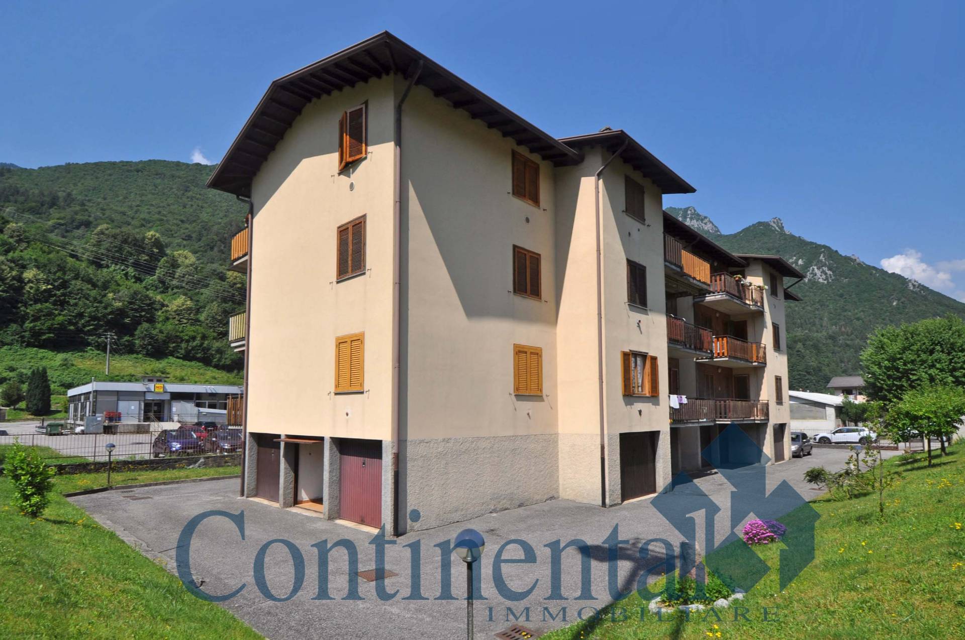 Piazza Brembana – Via Dei Gelsi – 45 mq