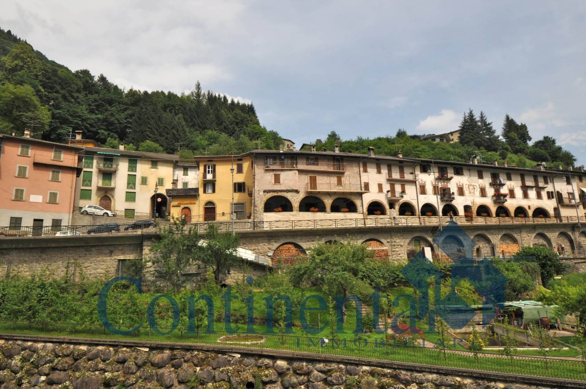 Averara – Via Centro – 93 mq