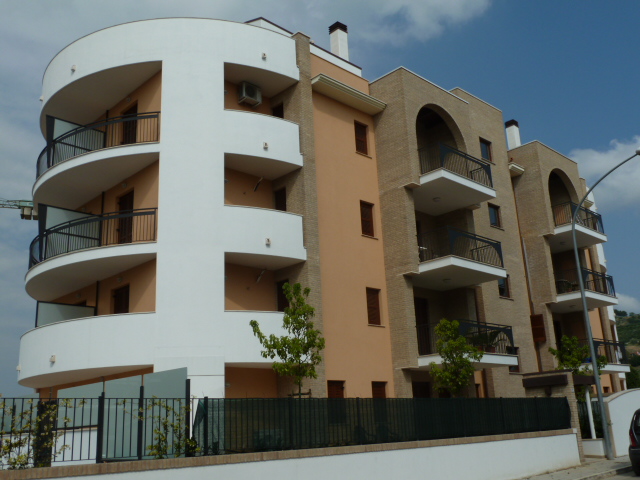  san benedetto del tronto vendita quart:  vela immobiliare srl