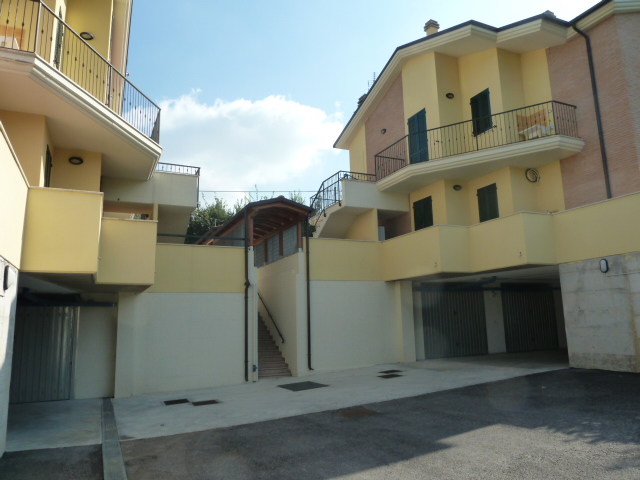 Appartamento SAN BENEDETTO DEL TRONTO vendita    Vela Immobiliare Srl