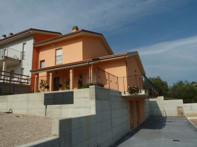 Villa COSSIGNANO vendita    Vela Immobiliare Srl