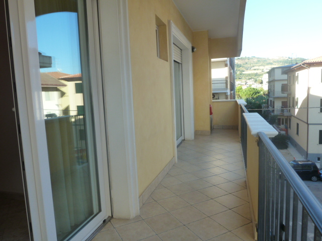 Appartamento SAN BENEDETTO DEL TRONTO affitto  Via Volta - Relax  Vela Immobiliare Srl