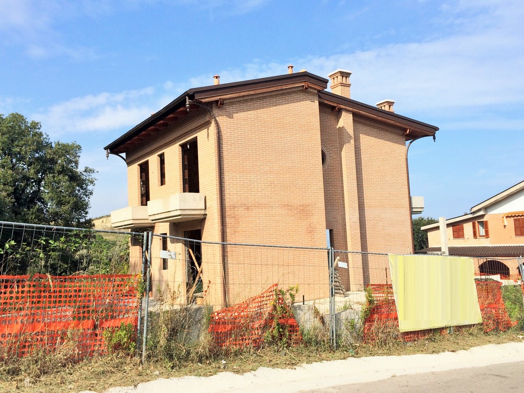 Villa SAN BENEDETTO DEL TRONTO vendita  Santa Lucia  Vela Immobiliare Srl