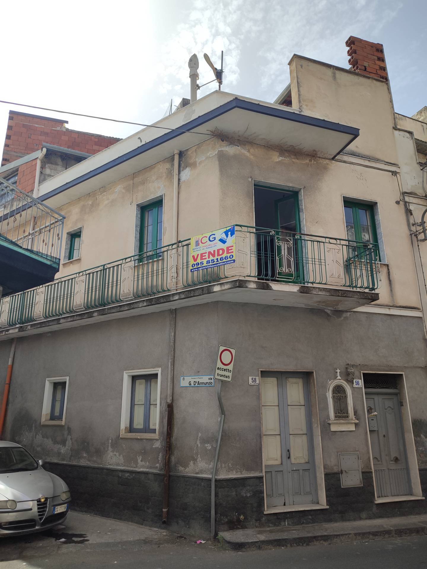 Casa indipendente in vendita a Paternò (CT)