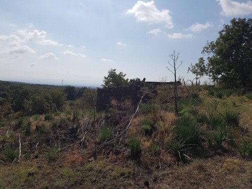 Terreno agricolo in vendita a Ragalna (CT)