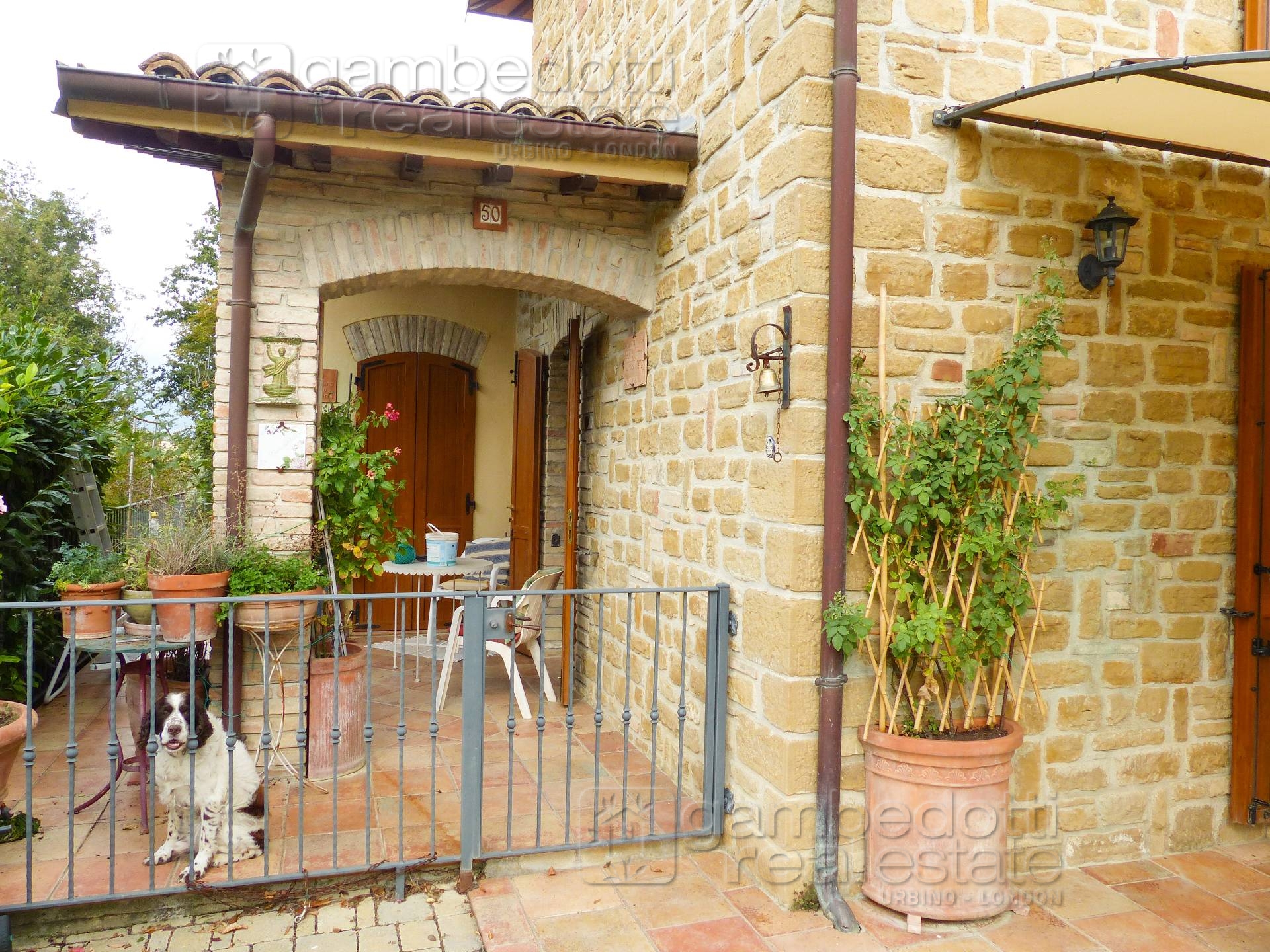 Villa GUALDO TADINO vendita    Gambedotti Real Estate