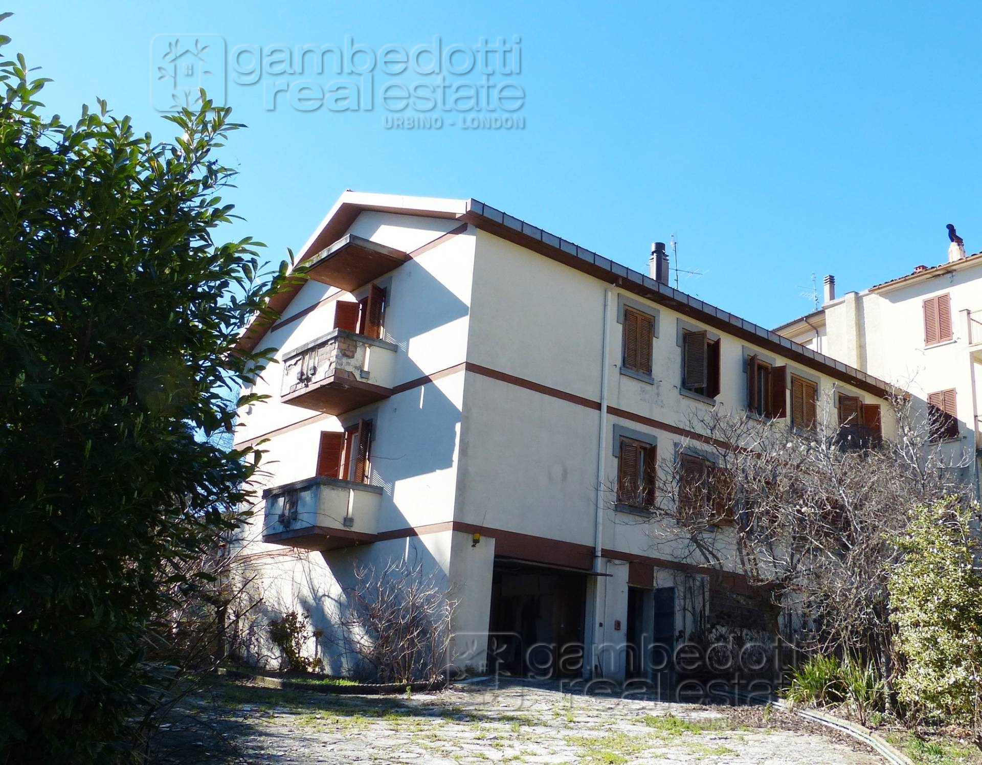 Villa CARPEGNA vendita    Gambedotti Real Estate