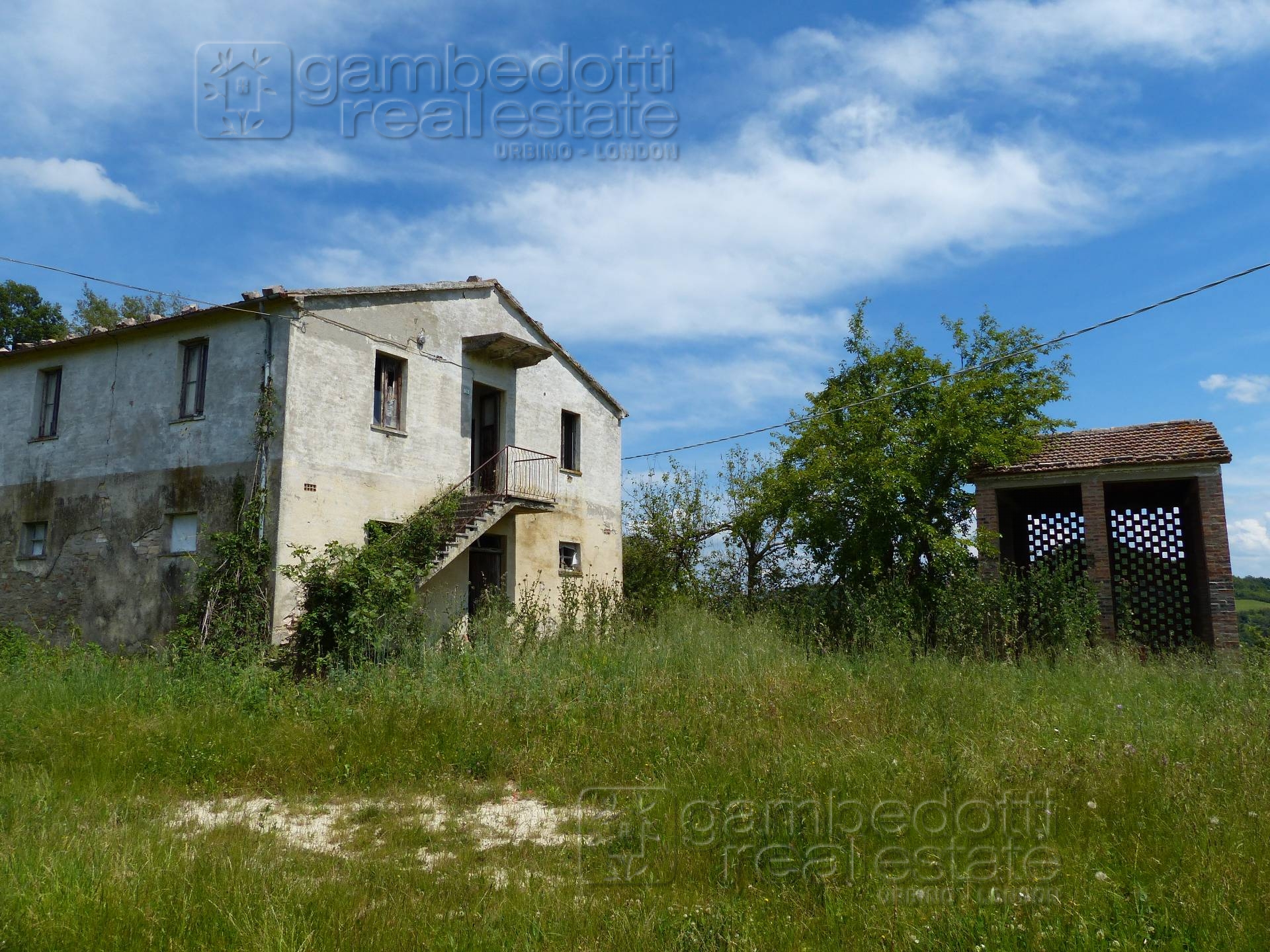  urbino vendita quart: monteavorio gambedotti real estate