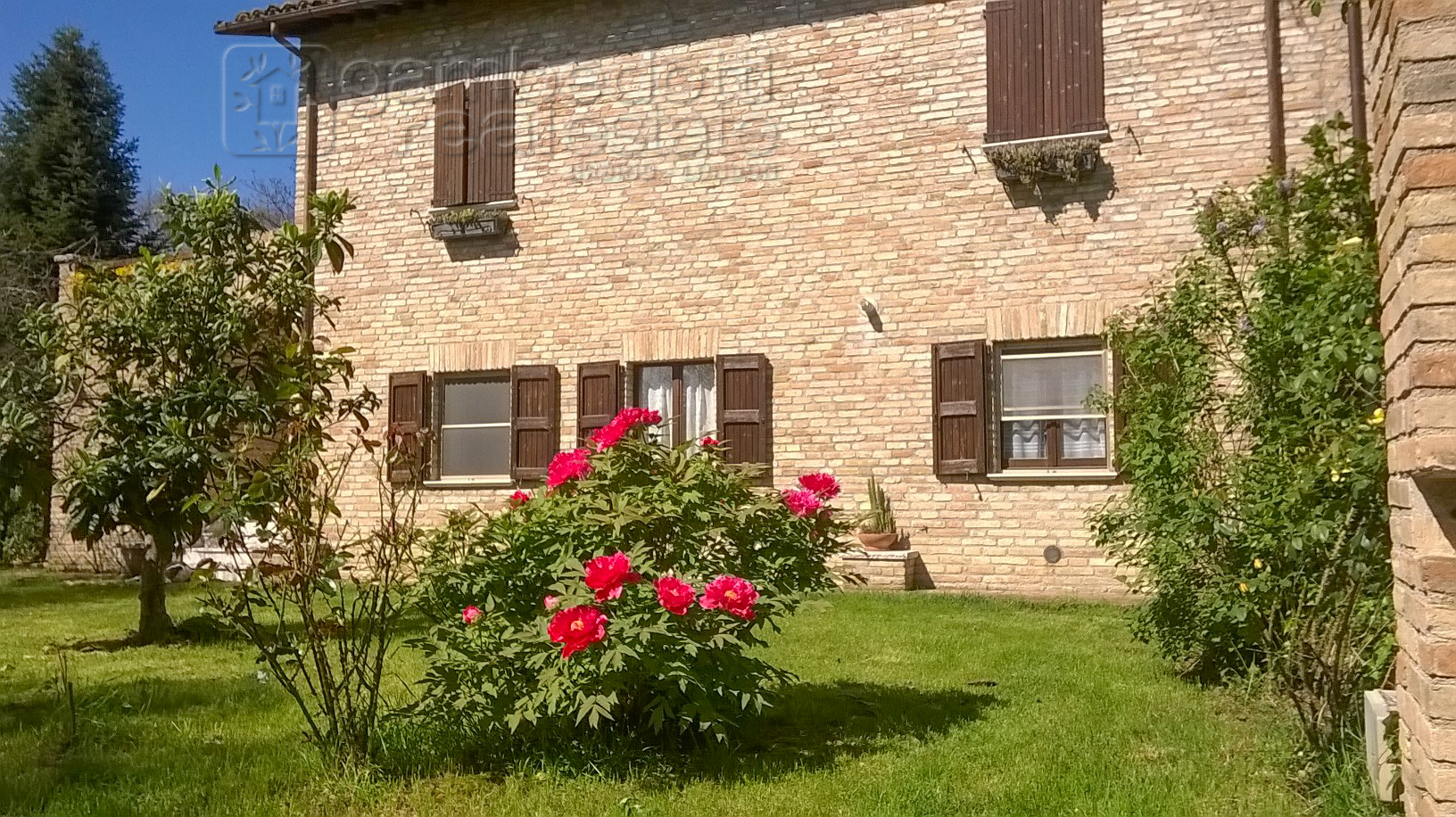  urbino vendita quart: cavallino gambedotti real estate