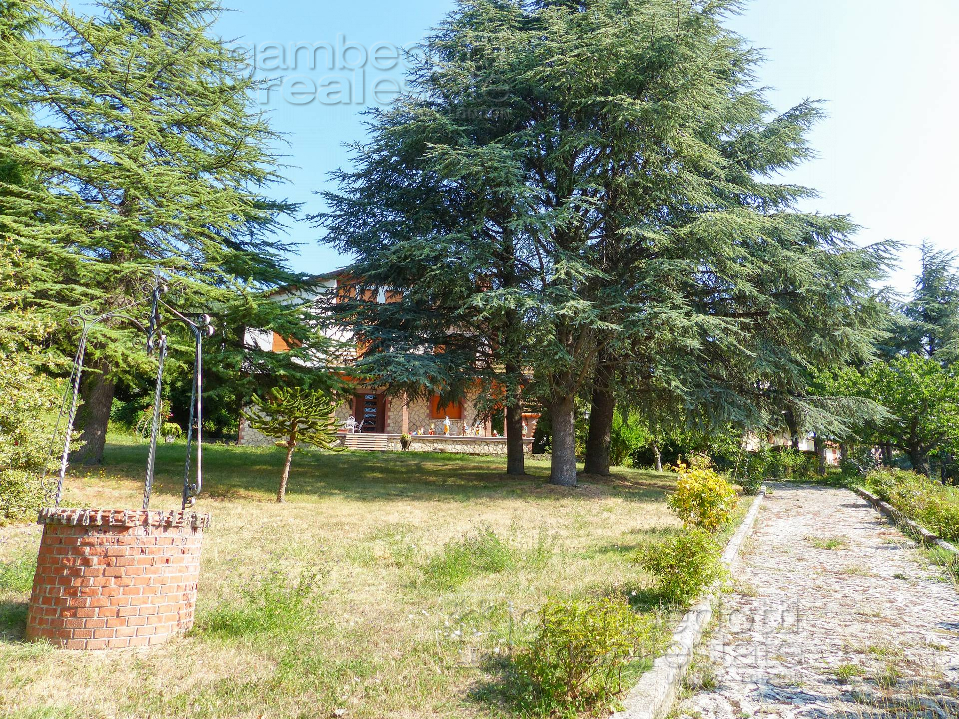 Villa CARPEGNA vendita    Gambedotti Real Estate