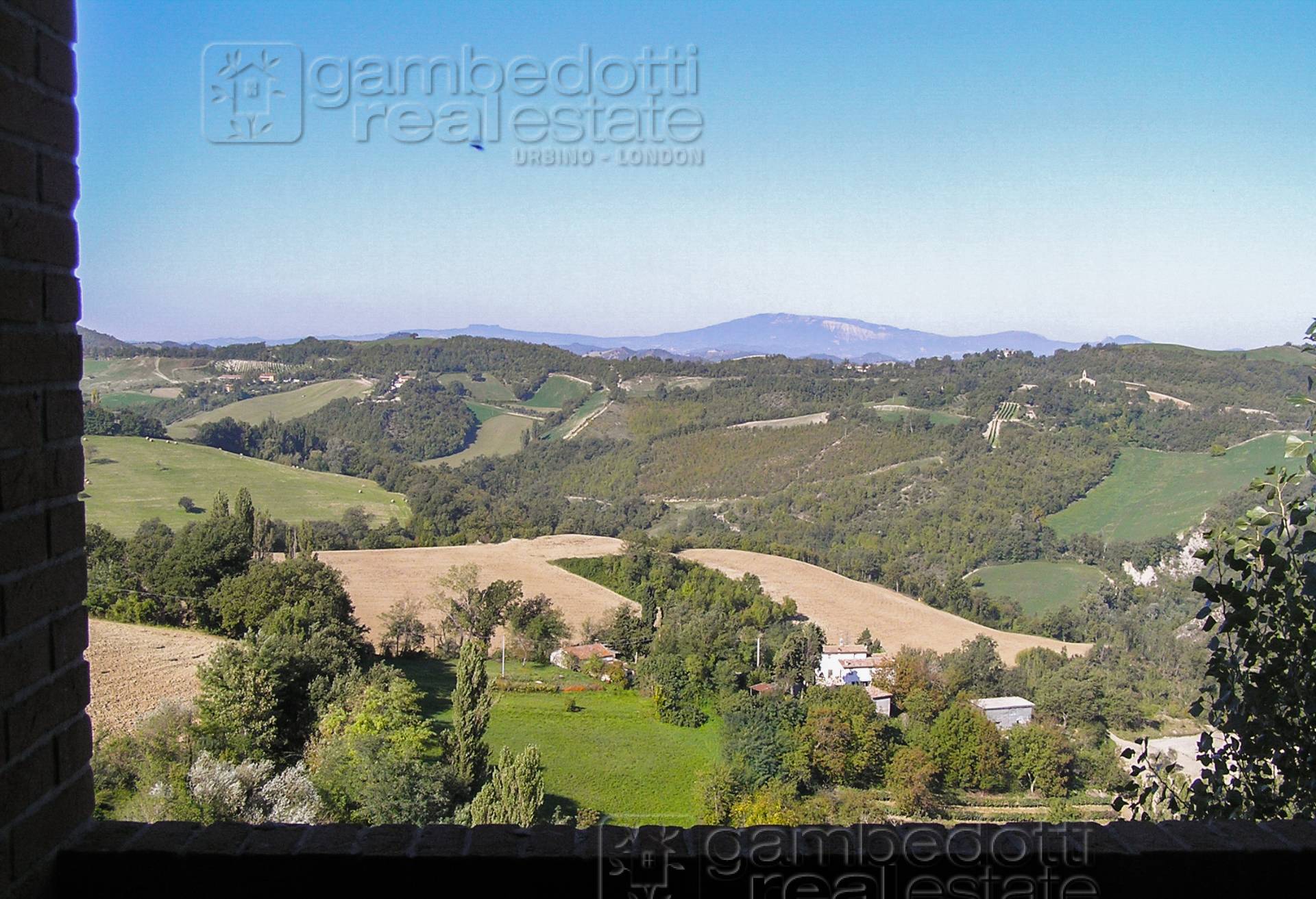  urbino vendita quart: mazzaferro gambedotti-real-estate