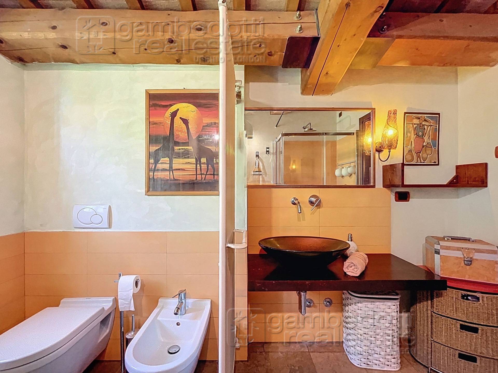 Villa in vendita a Urbino (PU)