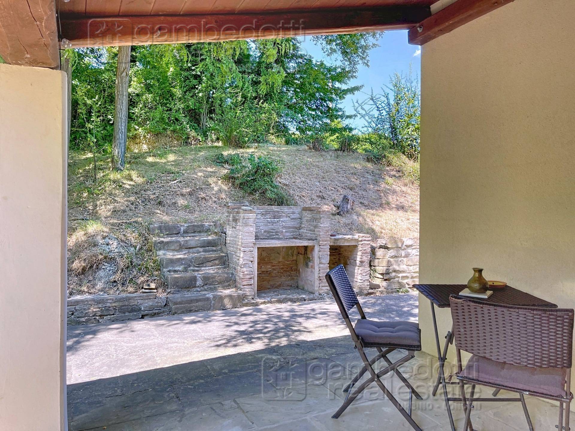 Villa in vendita a Urbino (PU)