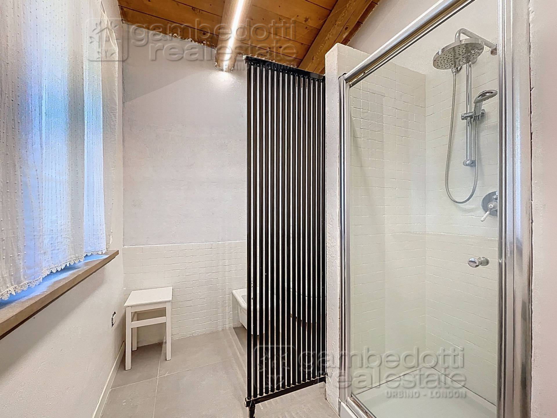 Villa in vendita a Urbino (PU)