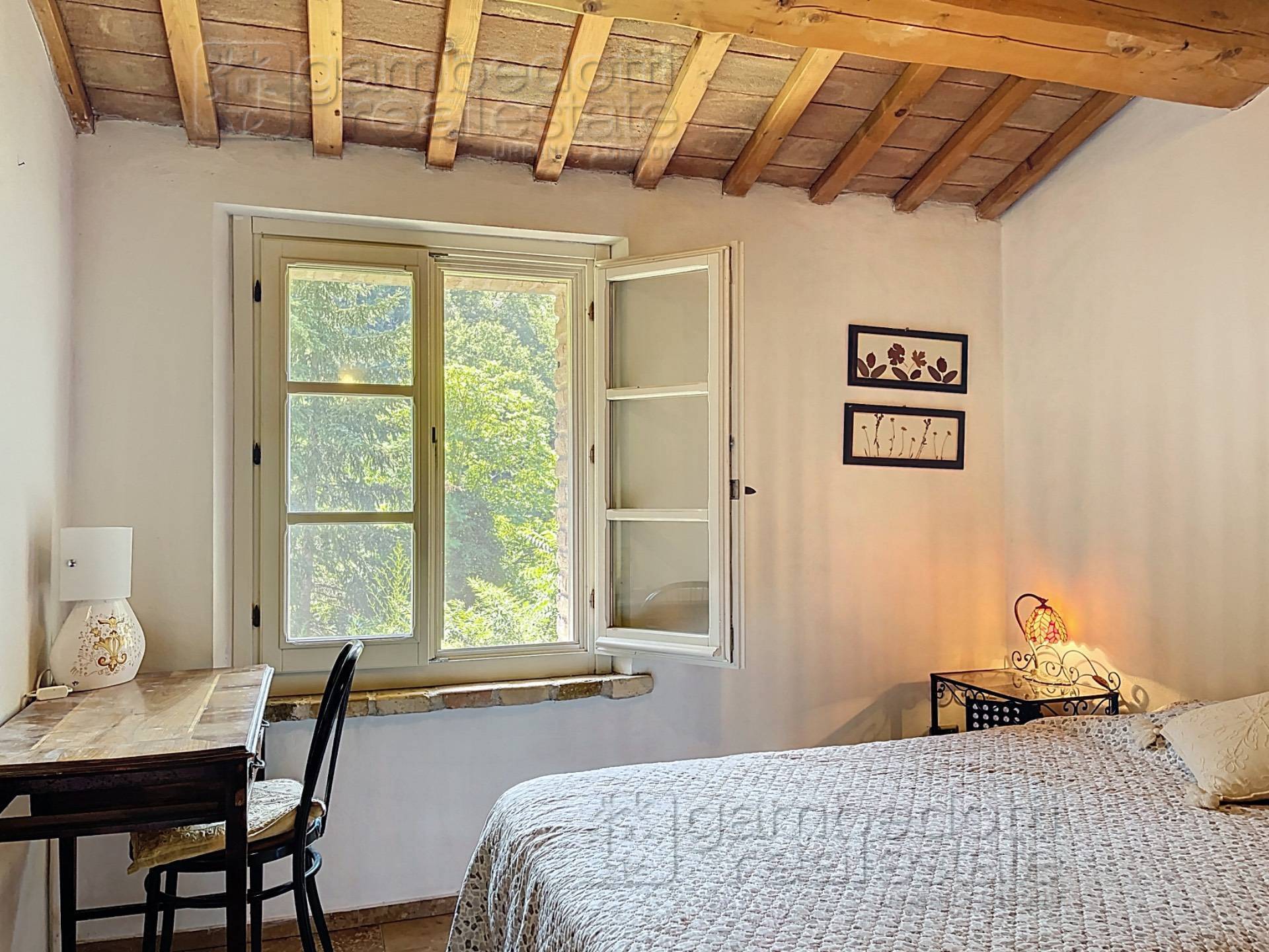 Villa in vendita a Urbino (PU)