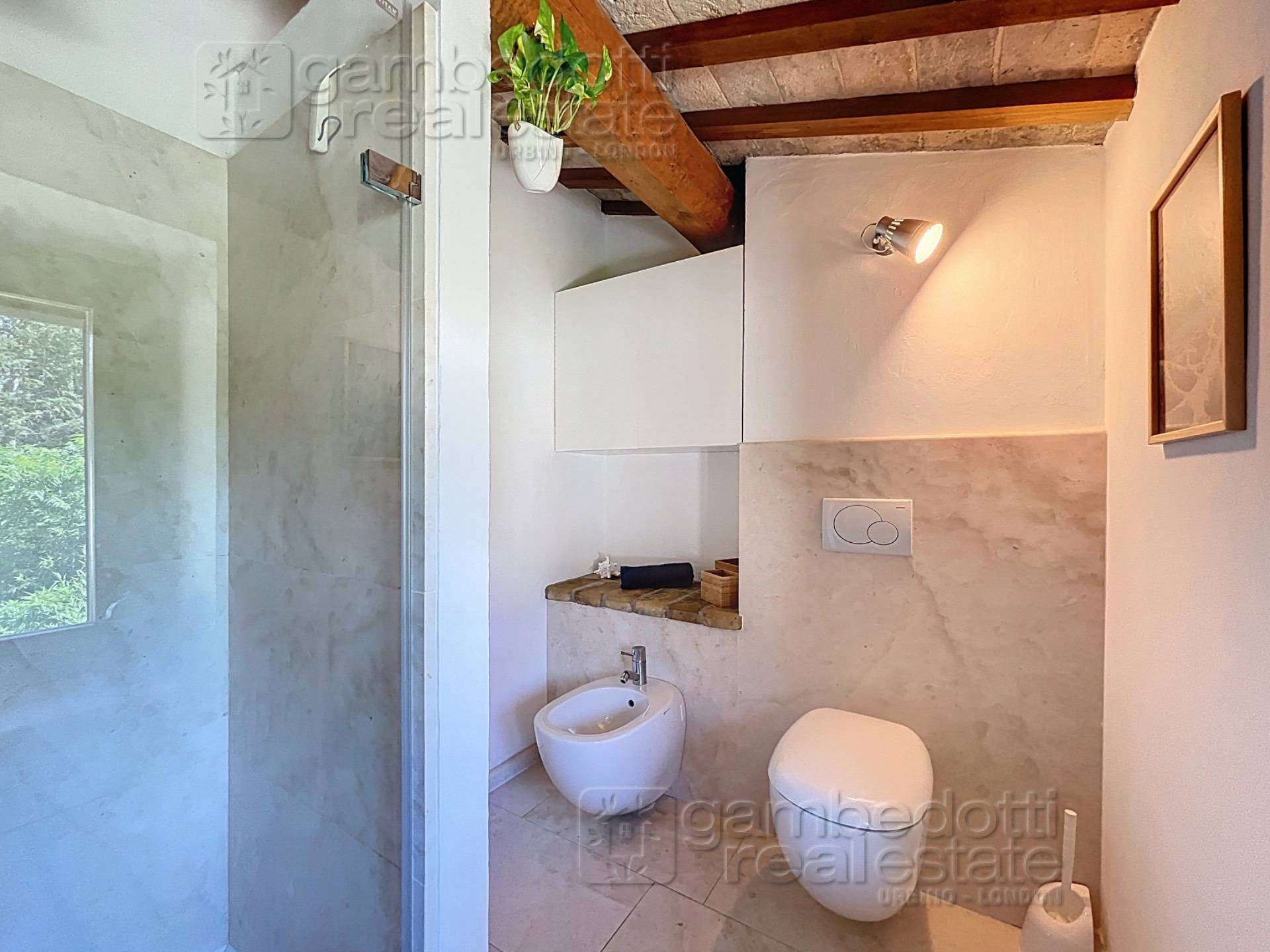 Villa in vendita a Urbino (PU)