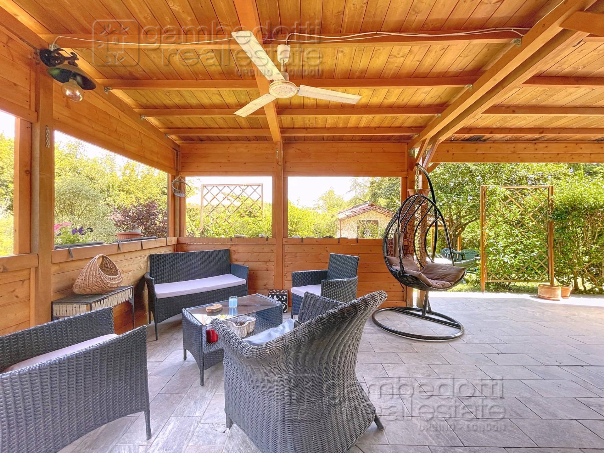 Villa in vendita a Urbino (PU)