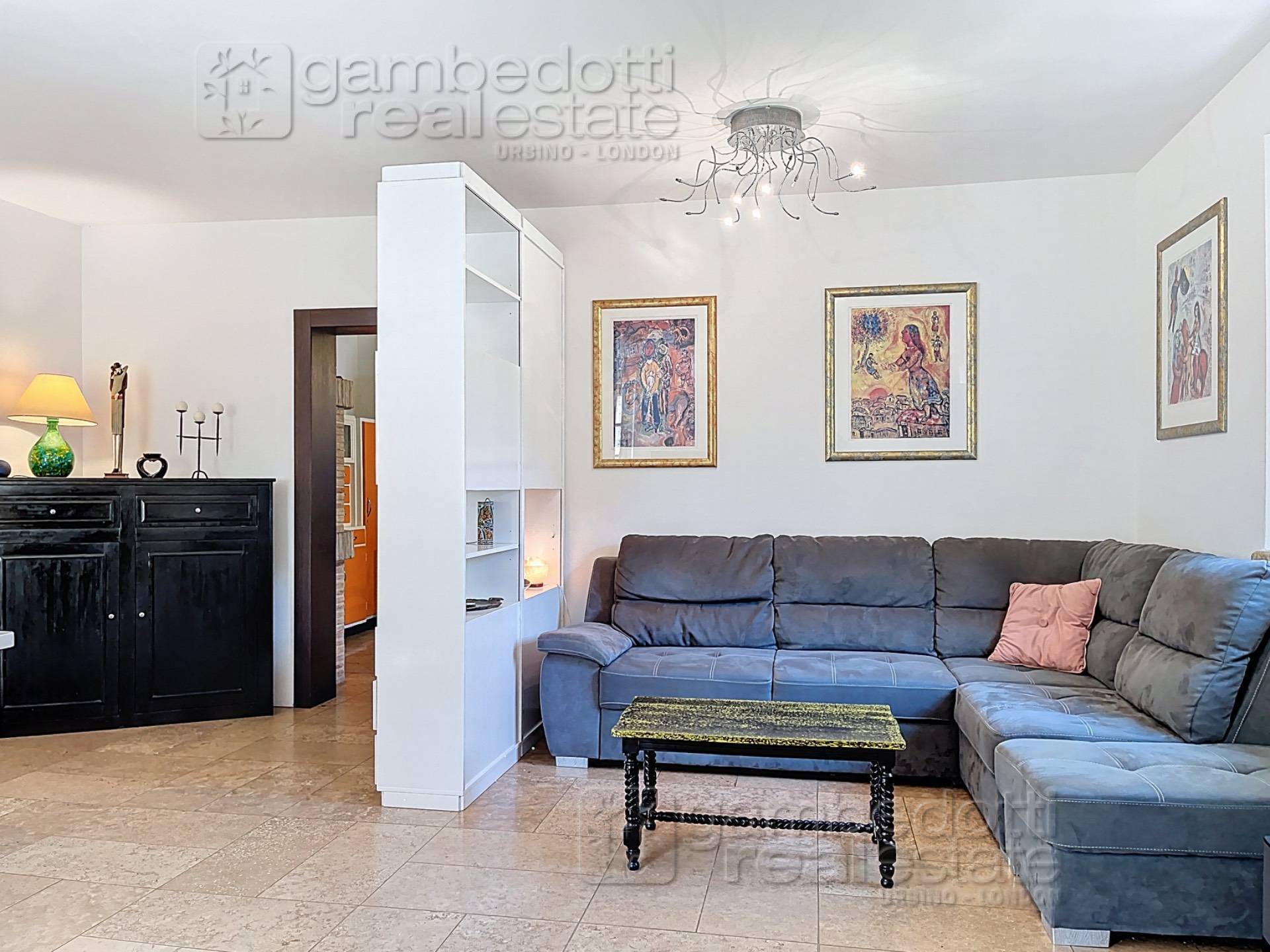 Villa in vendita a Urbino (PU)