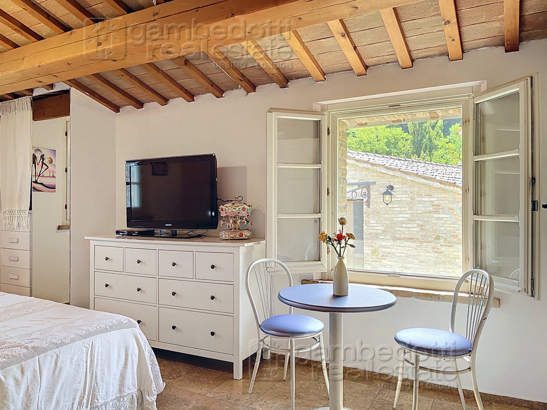 Villa in vendita a Urbino (PU)
