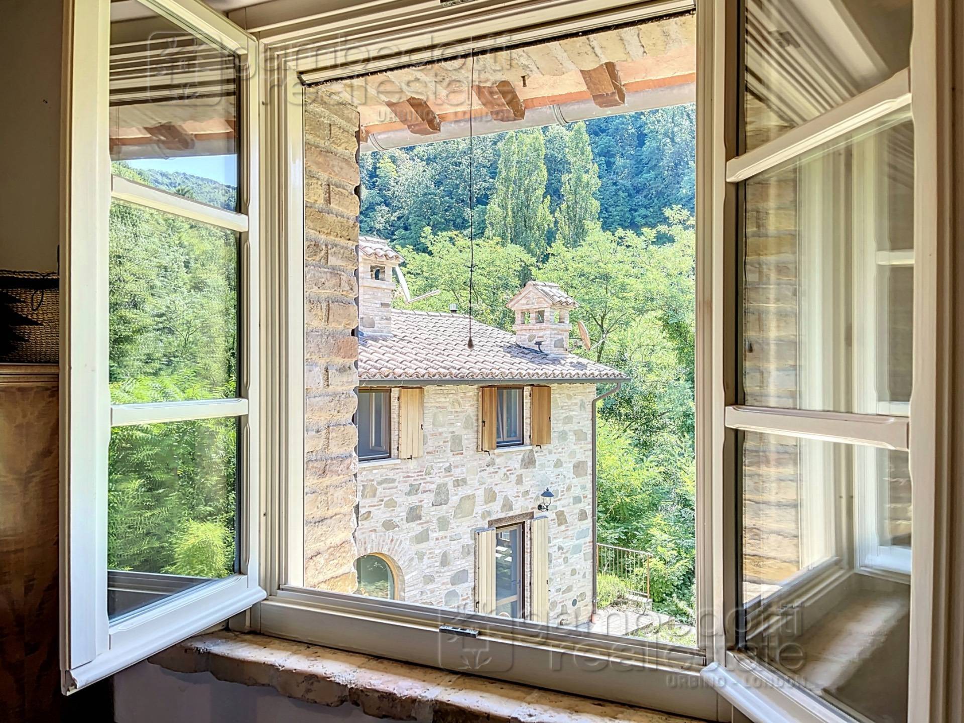 Villa in vendita a Urbino (PU)