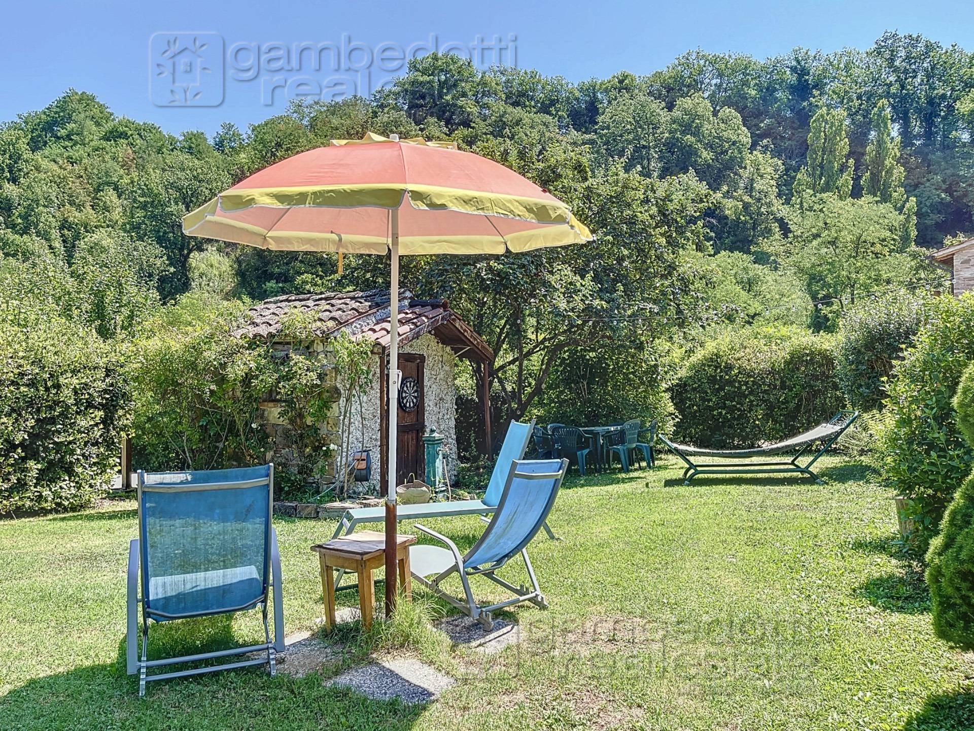Villa in vendita a Urbino (PU)