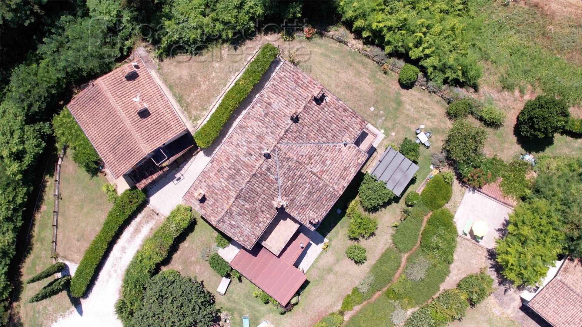 Villa in vendita a Urbino (PU)