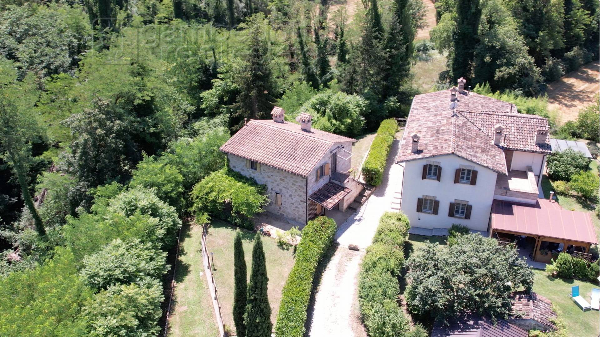 Villa in vendita a Urbino (PU)