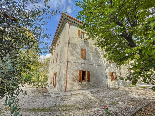 Appartamento in vendita a Canavaccio, Urbino (PU)