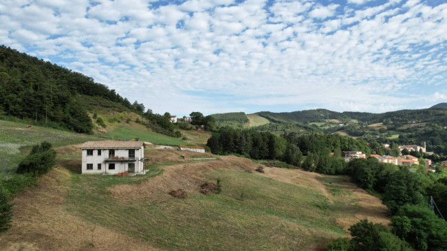 Casa indipendente in vendita a Apecchio (PU)