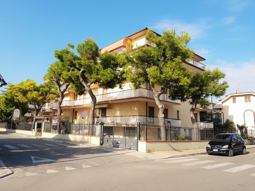 Appartamento SAN BENEDETTO DEL TRONTO vendita  zona Sentina  Immobiliare Gali? - De Angelis
