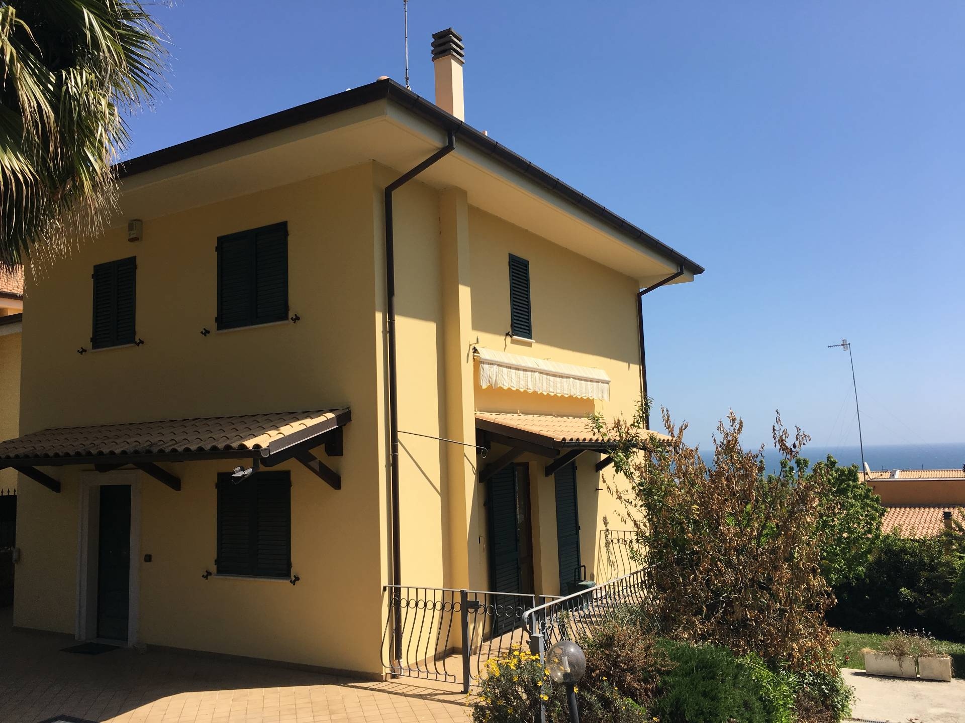 Villa SAN BENEDETTO DEL TRONTO vendita  zona S.Lucia  Immobiliare Gali? - De Angelis