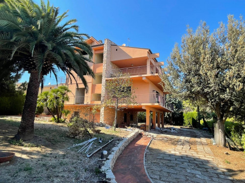 Villa in vendita a San Benedetto Del Tronto (AP)