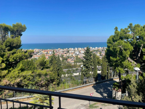 Villa in vendita a San Benedetto Del Tronto (AP)