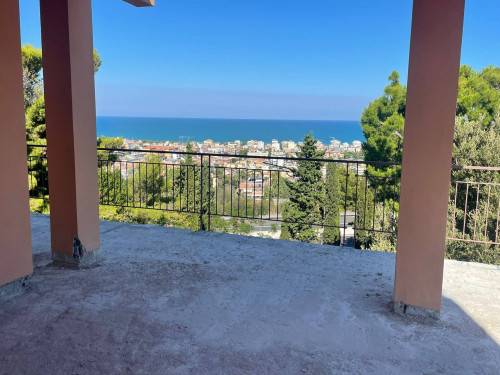 Villa in vendita a San Benedetto Del Tronto (AP)