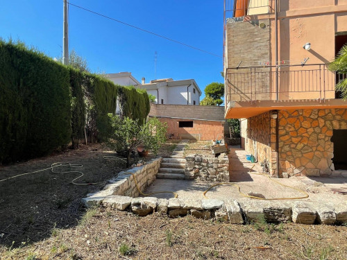 Villa in vendita a San Benedetto Del Tronto (AP)