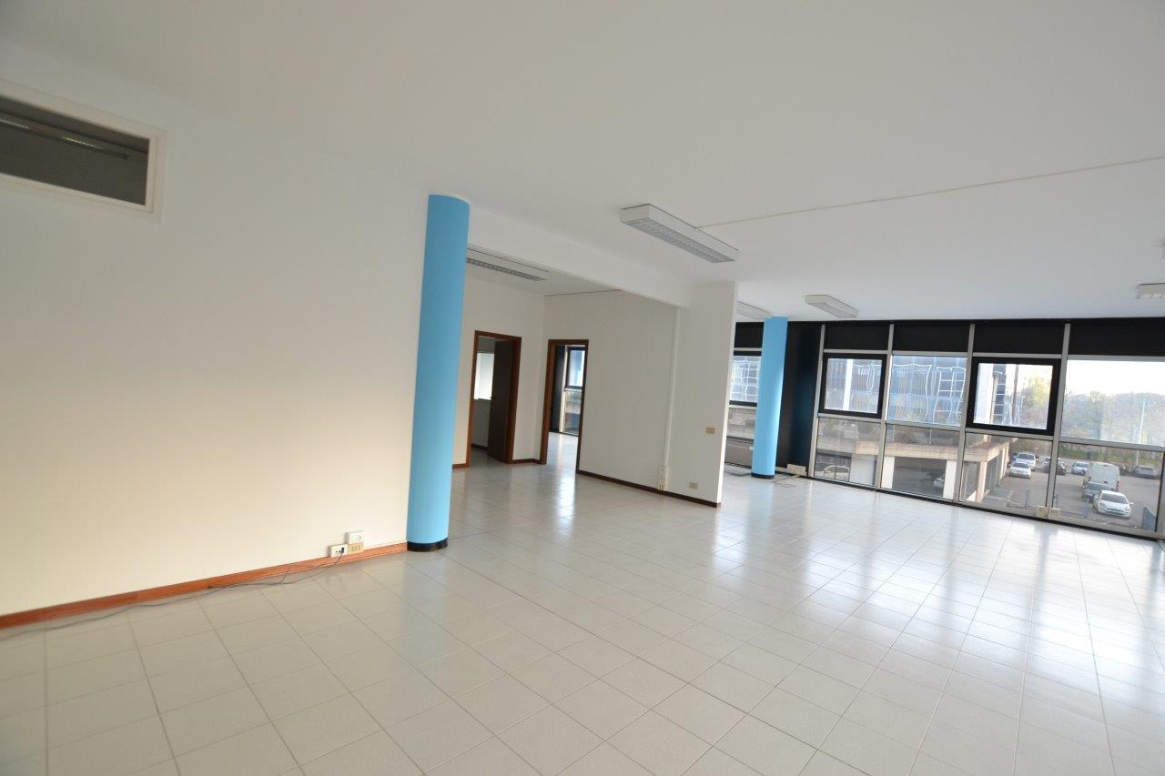 Ufficio - Loc.Com. PADOVA affitto  PADOVA UNO  POLIS SNC