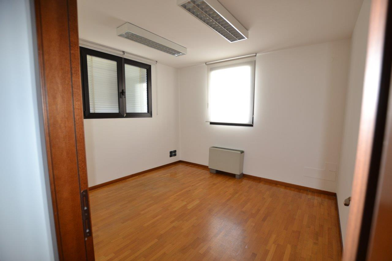 Ufficio - Loc.Com. PADOVA affitto  FIERA  POLIS SNC