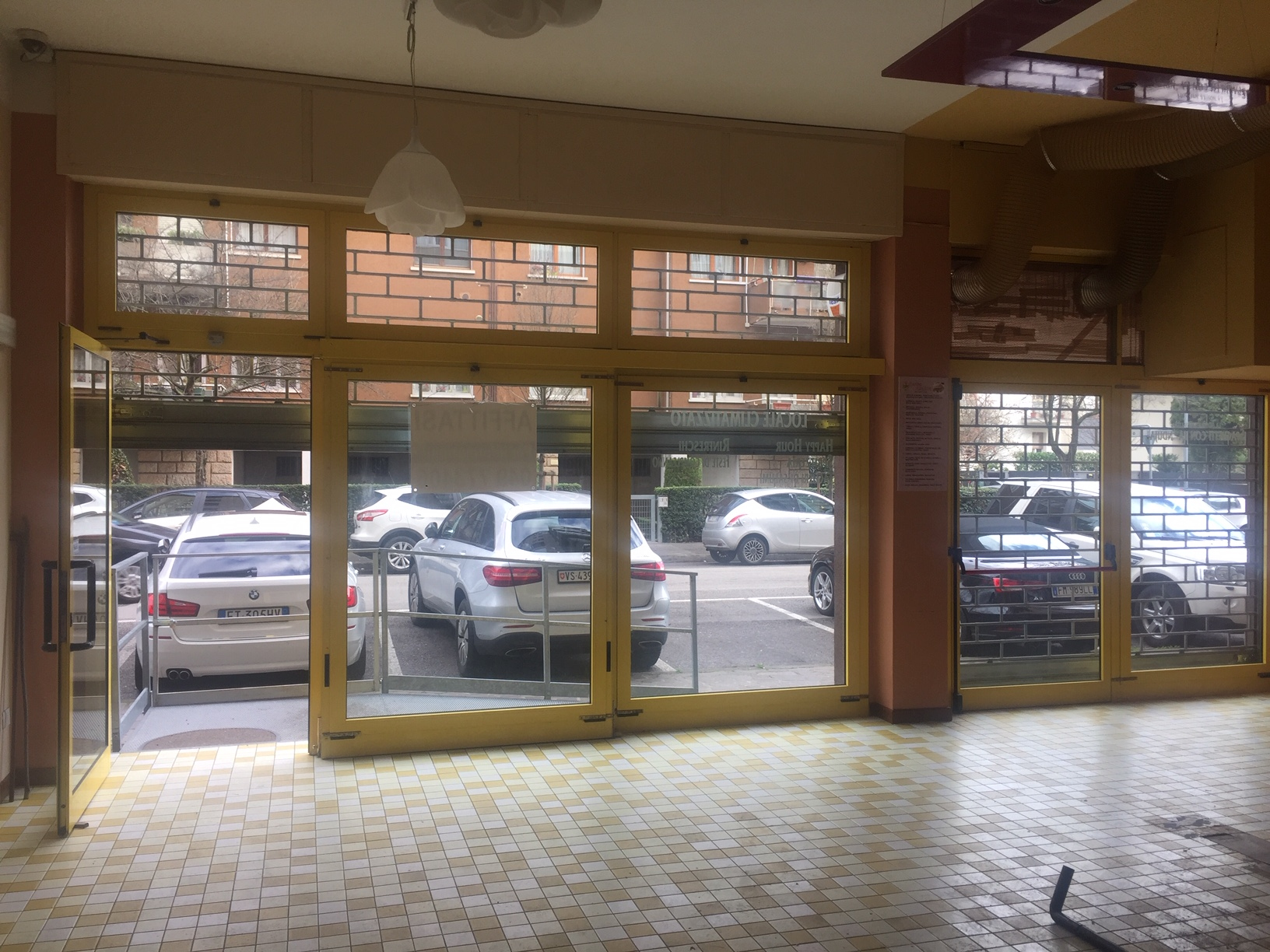 Negozio - Loc.Com. PADOVA affitto  Guizza  POLIS SNC