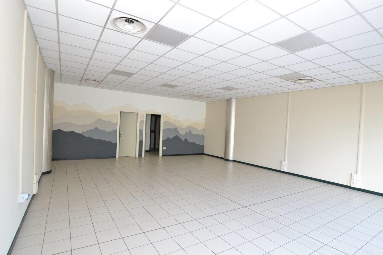  padova affitto quart: padova uno polis-snc