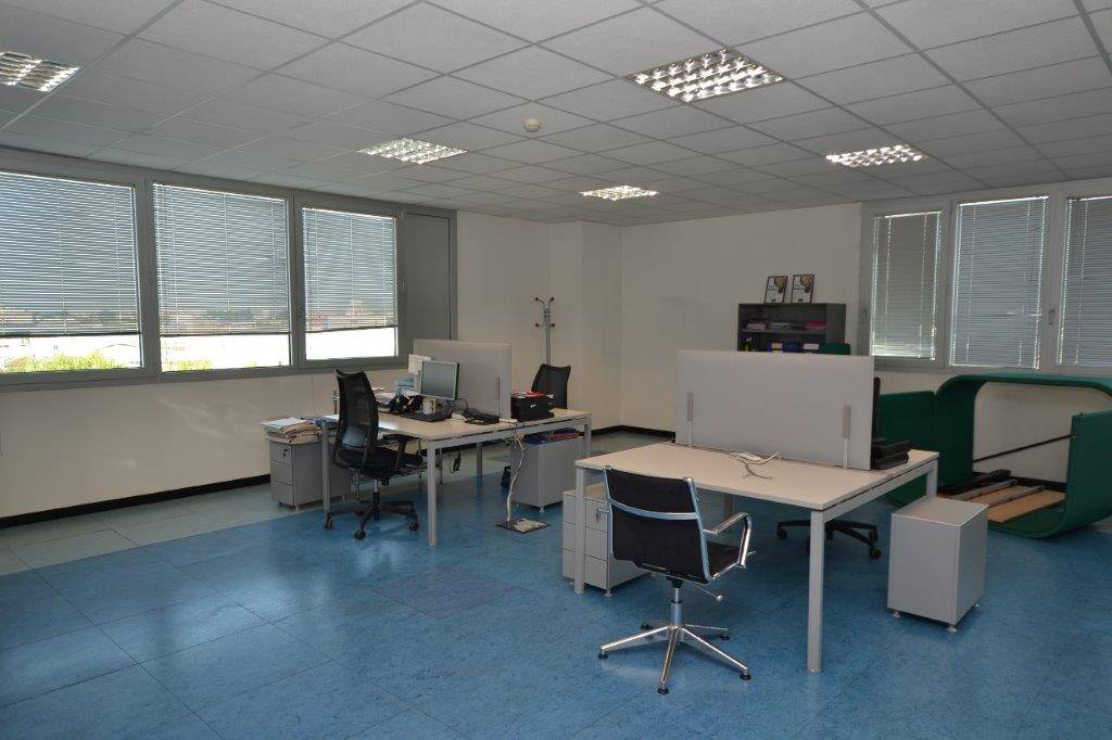 Ufficio - Loc.Com. PADOVA vendita  ZONA INDUSTRIALE-EST  POLIS SNC