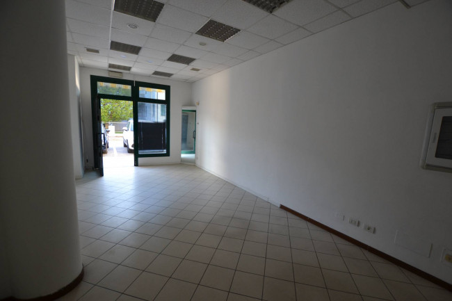 Negozio in Affitto a Limena