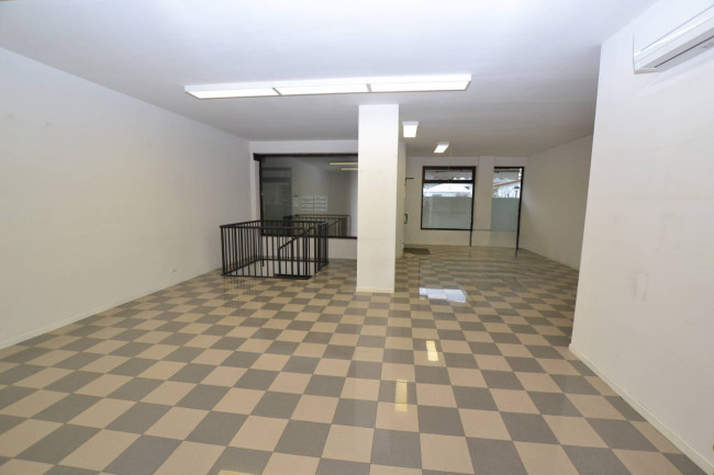 Locale commerciale in Affitto  <br/>a Loreggia