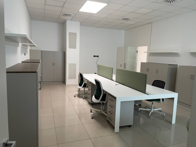Studio/Ufficio in Affitto a Torri di Quartesolo
