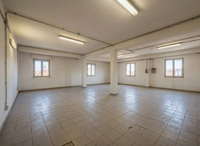 Magazzino in Affitto a Padova